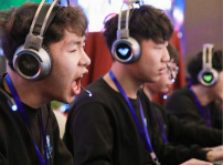 <b>“新華互聯網杯”XCG英雄聯盟爭霸賽全國總決賽見證榮耀誕生！</b>