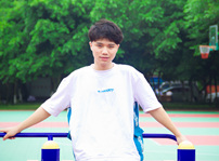 <b>選擇一所好學校，選擇一個好未來！</b>