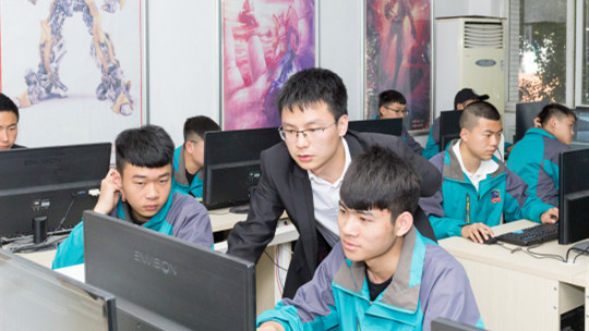 <b>學(xué)技術(shù)為什么選擇四川新華之教學(xué)篇</b>