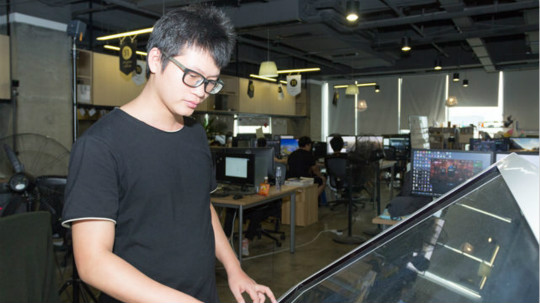 <b>畢業學子—拼盡全力遇見更好的自己</b>