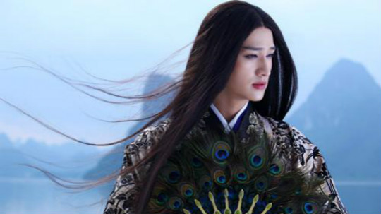 <b>瞞不住了！4月28日明星與新華學子要“開黑”！</b>