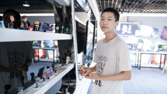 <b>韓磊：理想的象牙塔，來新華學技術就對了！</b>