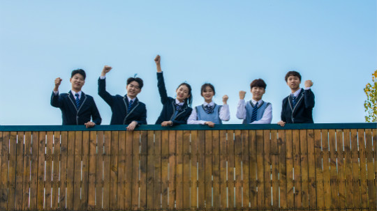 <b>向家鄉捐贈20萬！此刻他竟然有些手抖…</b>