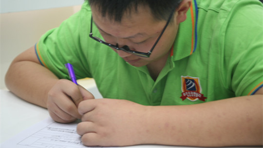 <b>新生學子|登峰造極，德才并育</b>