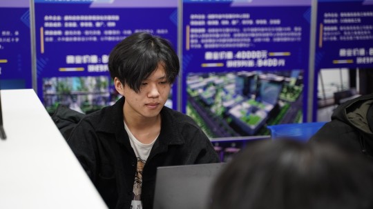 <b>優(yōu)秀學子|專注精進，再創(chuàng)新高</b>