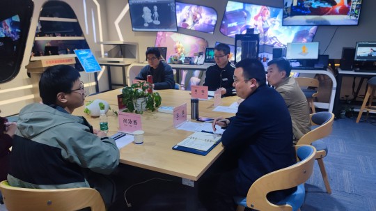 <b>我校與成都天錦印畫網絡科技有限公司校企項目合作洽談圓滿禮成</b>