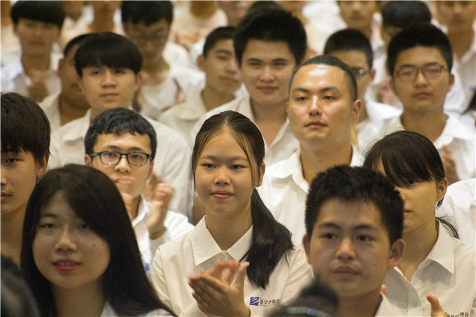 看VR如何造世界！造未來(lái)！