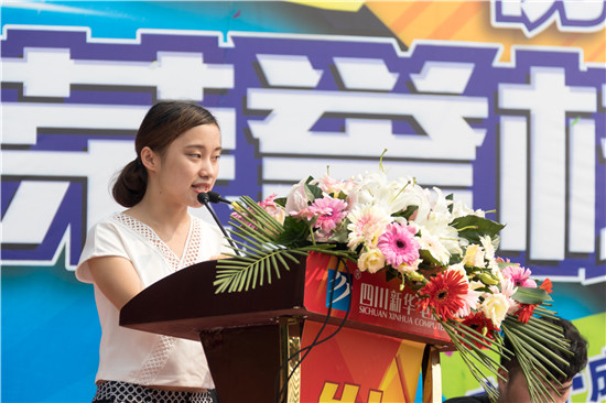 榮譽校友母校行,十里春風學子情