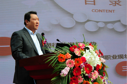 校企合作謀發展，人才搶定譜新篇