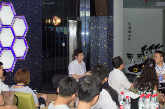 新華互聯網科技VR師資培訓日志：名企參觀體驗