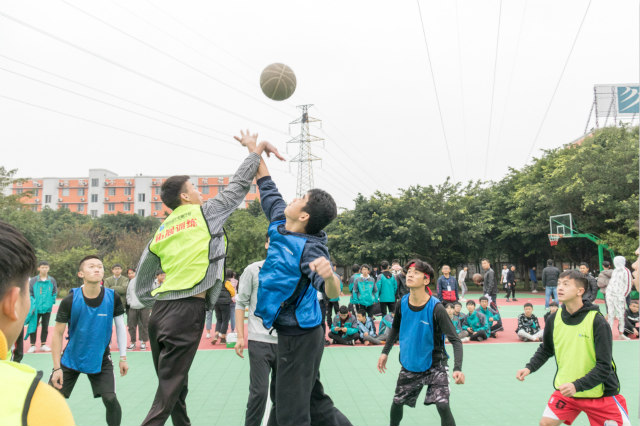 2018年四川新華電腦學院冬季運動會盛大開幕