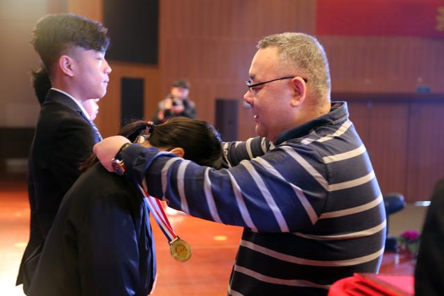 “新華·瀾庭集杯”互聯網職業技能大賽頒獎盛典啟幕！