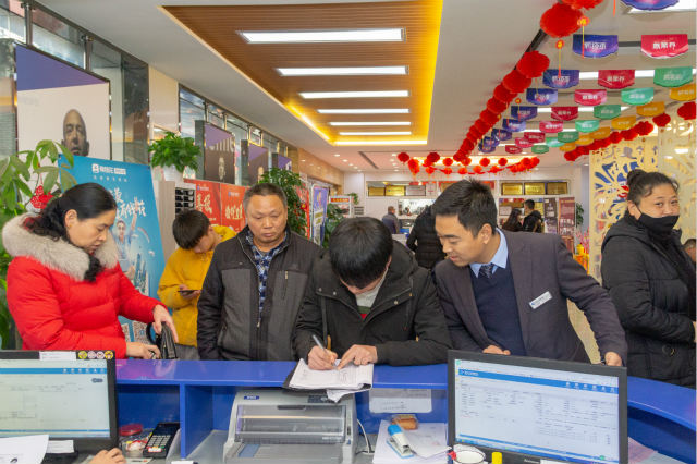 四川新華春季招生火熱進行中！搶占好專業拼人品的時候到啦！