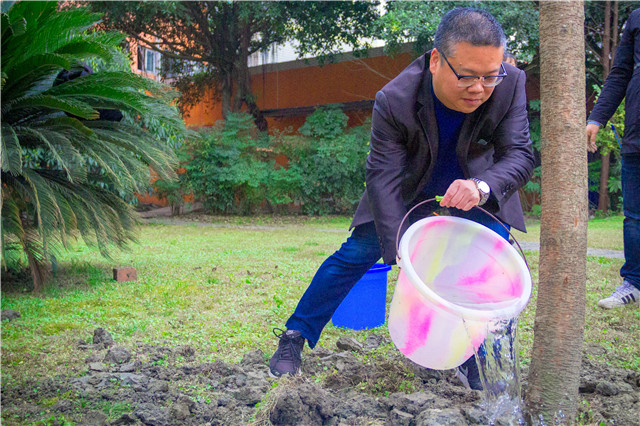 植樹節(jié)，在夢想的地方栽下希望的綠色！