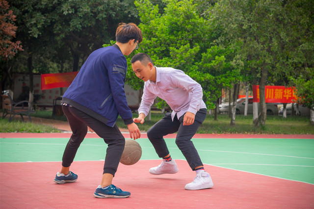 高中輟學(xué)，看“職場(chǎng)小白”如何“技能在手，天下可走”