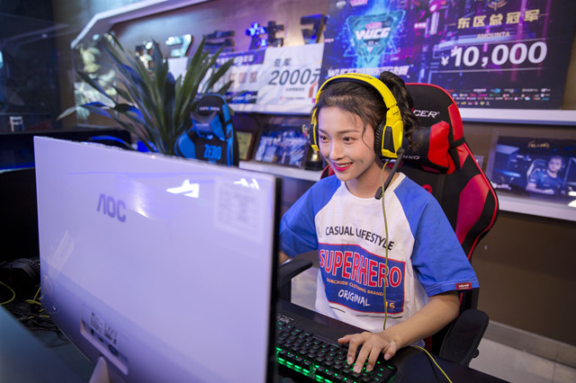 互聯(lián)網(wǎng)時(shí)代，女生學(xué)什么專業(yè)好就業(yè)？