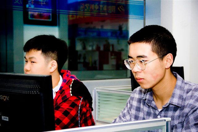 新生故事|唐龍吉 走出陰霾，相信不遠處就有勝利的曙光