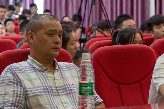 結(jié)課答辯分享會：半年收入6萬+，她們是怎么做到的？