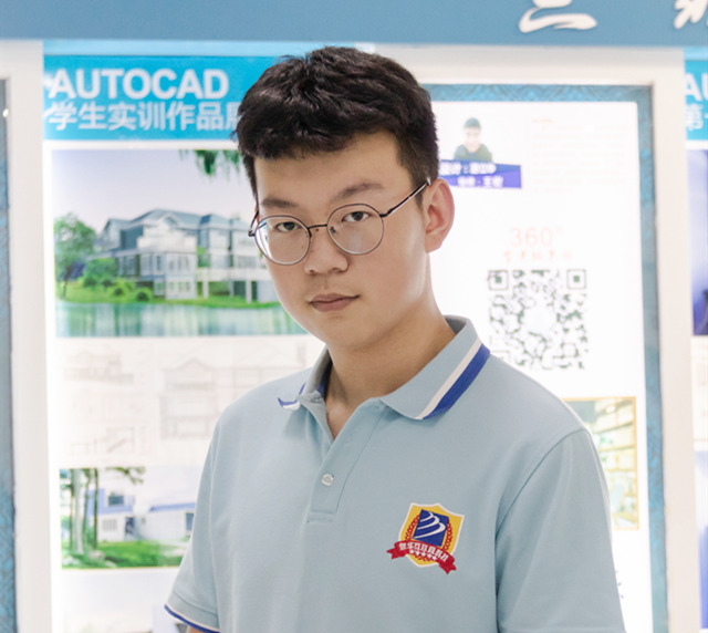 張銘峰:大家都很優(yōu)秀，我沒理由落后