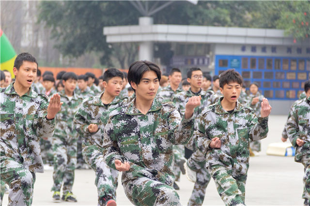 “三教三訓(xùn)”助力新華學(xué)子成為職場達(dá)人