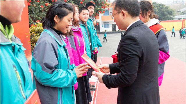 直擊優生優干表彰大會，與榜樣同行！