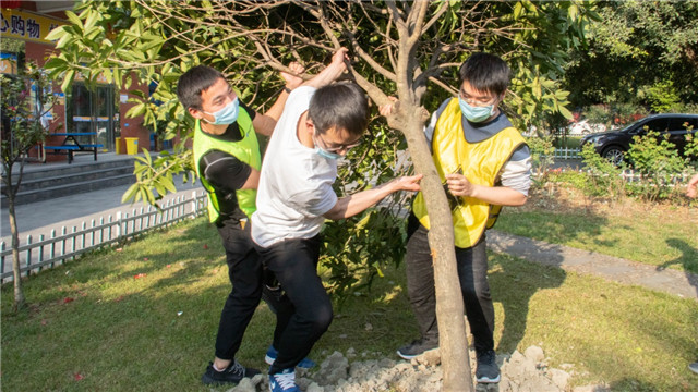 四川新華開學(xué)準(zhǔn)備破冰行動火熱來襲