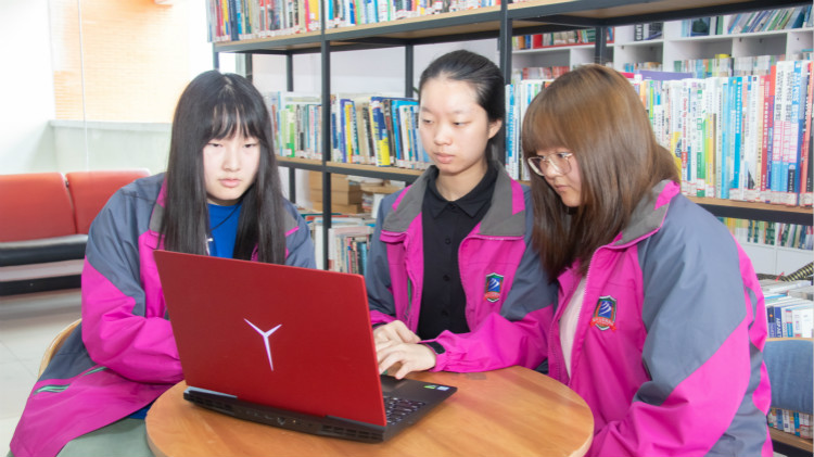 四川新華第十一屆“新華杯”全國職業技能大賽決賽啟動儀式正式開幕！