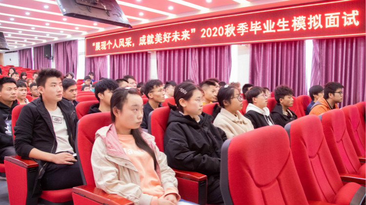 肩負職教強國重任，新華電腦學校升級“五項能力”培養互聯網高技能人才