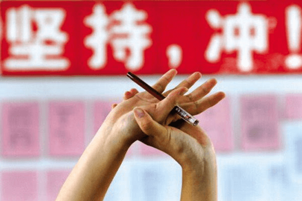 要搞大事情！6月23日盧東旭要去新華上學(xué)了！