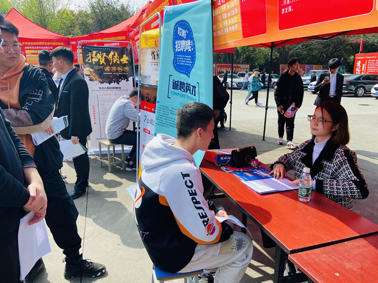 職教領(lǐng)域重磅文件發(fā)布！職業(yè)本科與普通本科學(xué)位證書具有同樣效力！