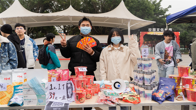 四川新華“雙十二”教育嘉年華系列活動火爆來襲?！