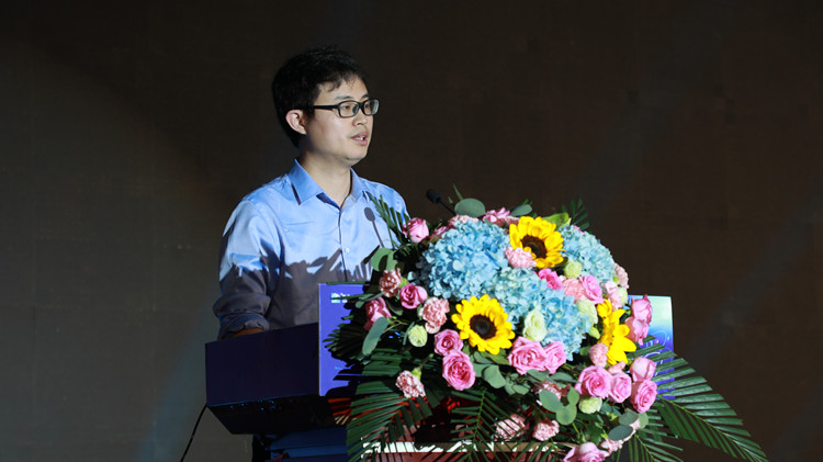 新華數(shù)智技能培優(yōu)工程暨新專業(yè)發(fā)布會盛大啟幕