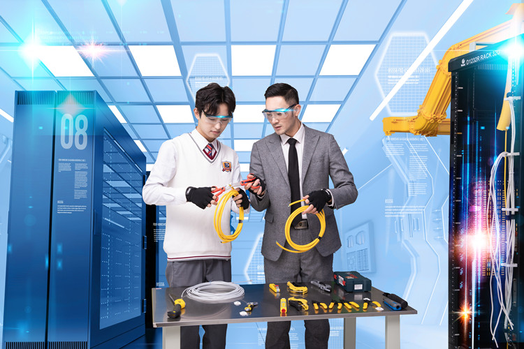 成都推動國防動員和后備力量建設