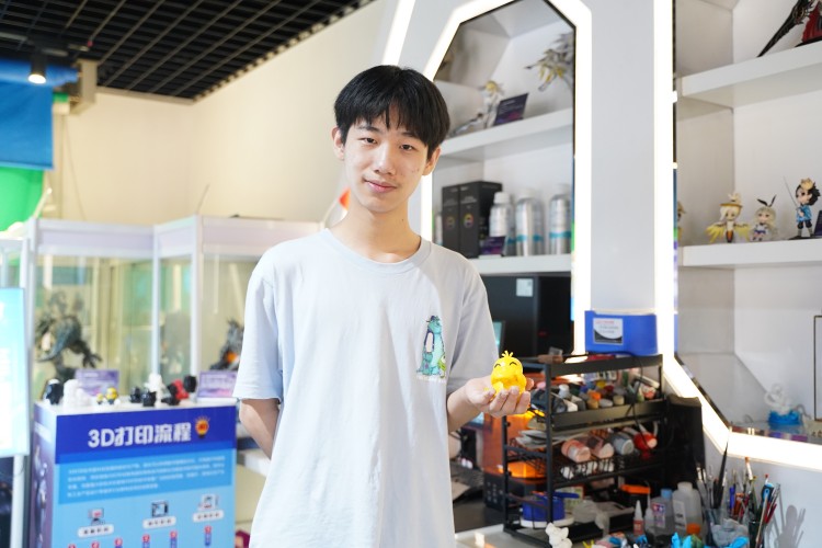 新生故事|遠(yuǎn)赴蓉城，勤奮求學(xué)