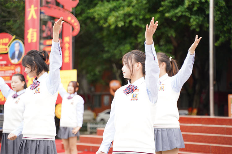 軍訓(xùn)后開學(xué)第一周，一起來看活力滿滿的大家