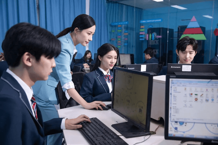 致家長(zhǎng)：你還在為孩子上學(xué)煩惱？