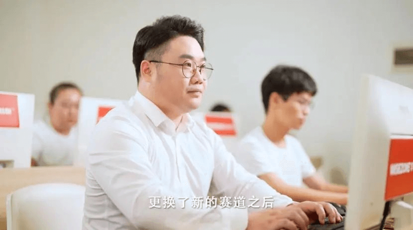 新華社解讀職校生的“無限可能”到底在哪里？